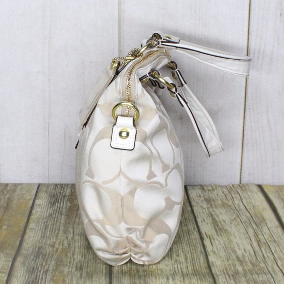 COACH Daisy Signature Foldover Shoulder Bag - Picture 5 of 12